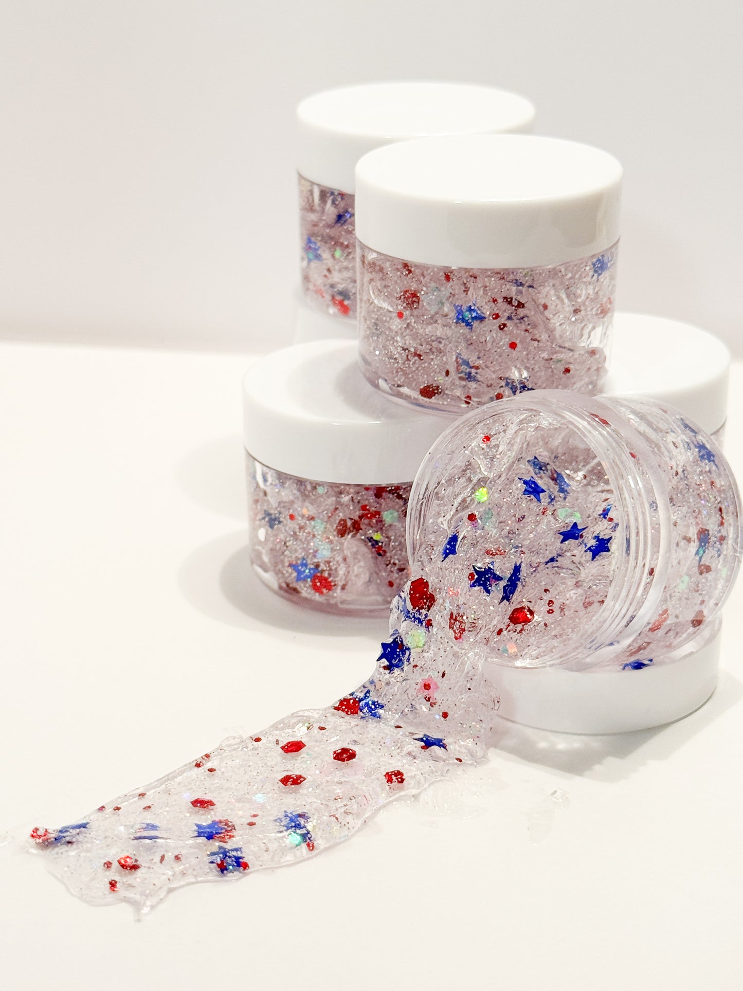 🇺🇸 The Betsy- Patriotic Girlie Hair Glitter
