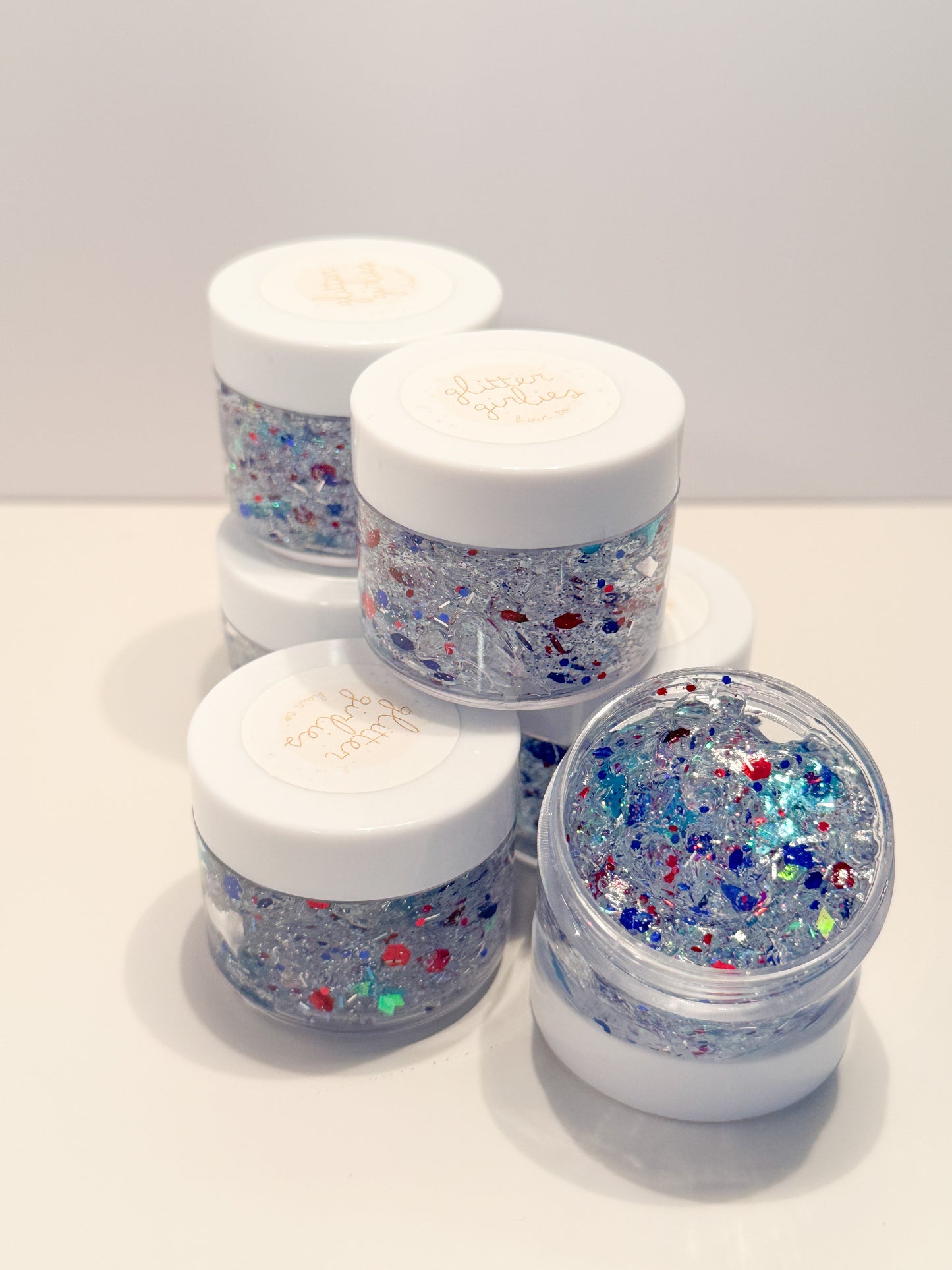 🌈The Poppy- Hug Time Girlie Hair Glitter